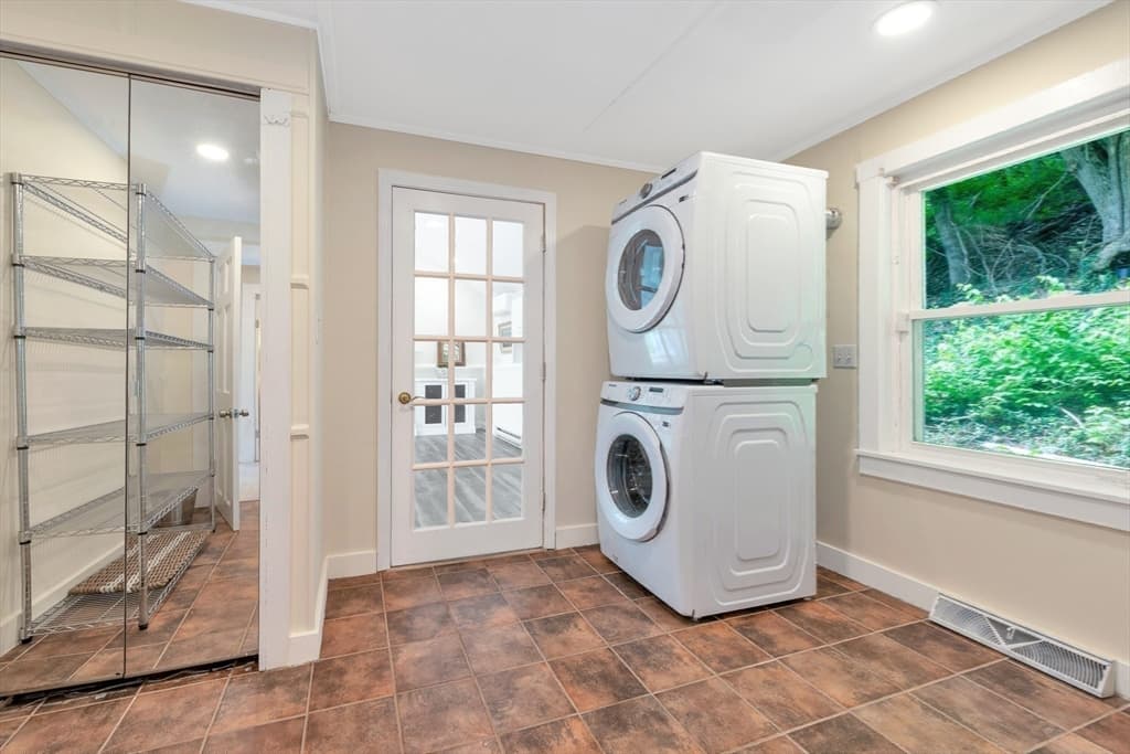 118 Woolford Road, Wrentham MA 02093 photo 24