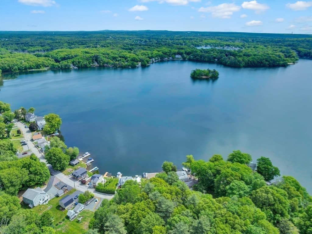 118 Woolford Road, Wrentham MA 02093 photo 41