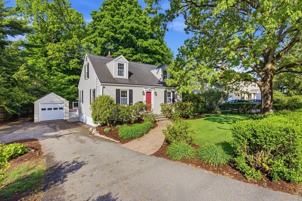 Single Family Residence at 213 Hunnewell Street, Needham MA 02494, photo 3 of 41