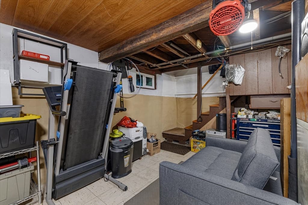 82 Rich St, Gardner MA 01440 photo 27