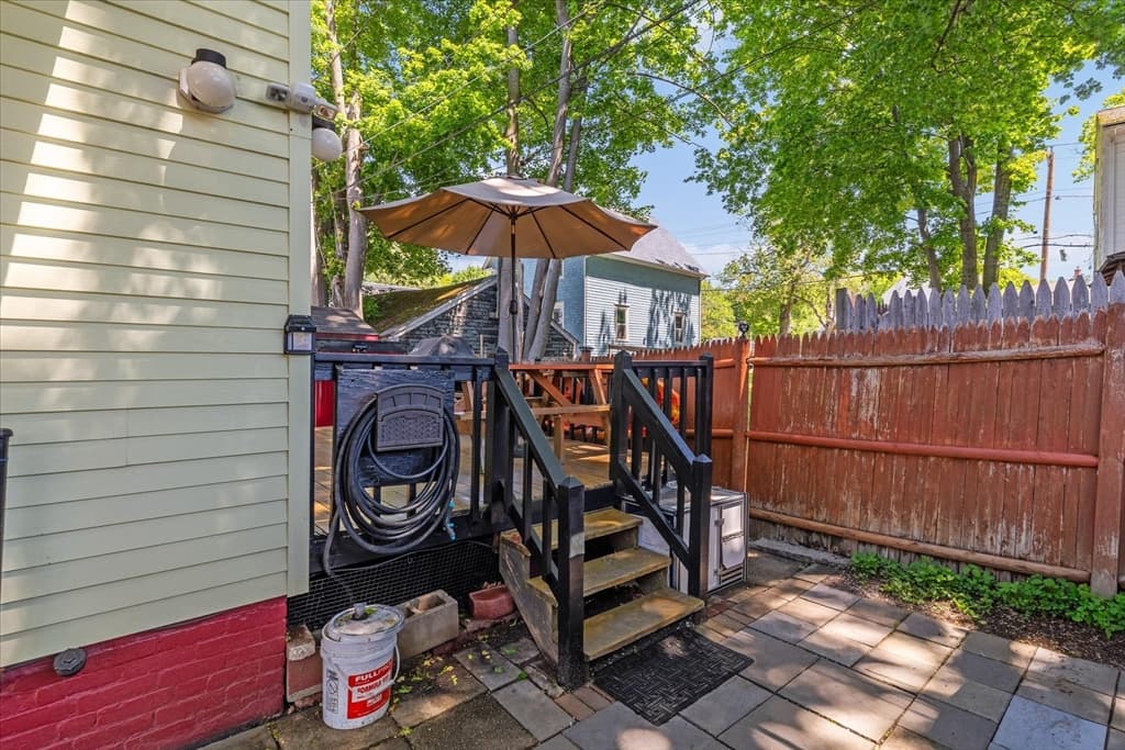 82 Rich St, Gardner MA 01440 photo 5