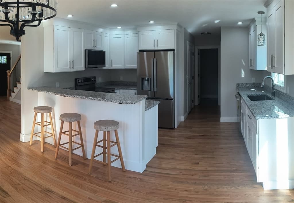 Single Family Residence at 8 Emerald Avenue, Westfield MA 01085, Westfield, photo 7 of 42