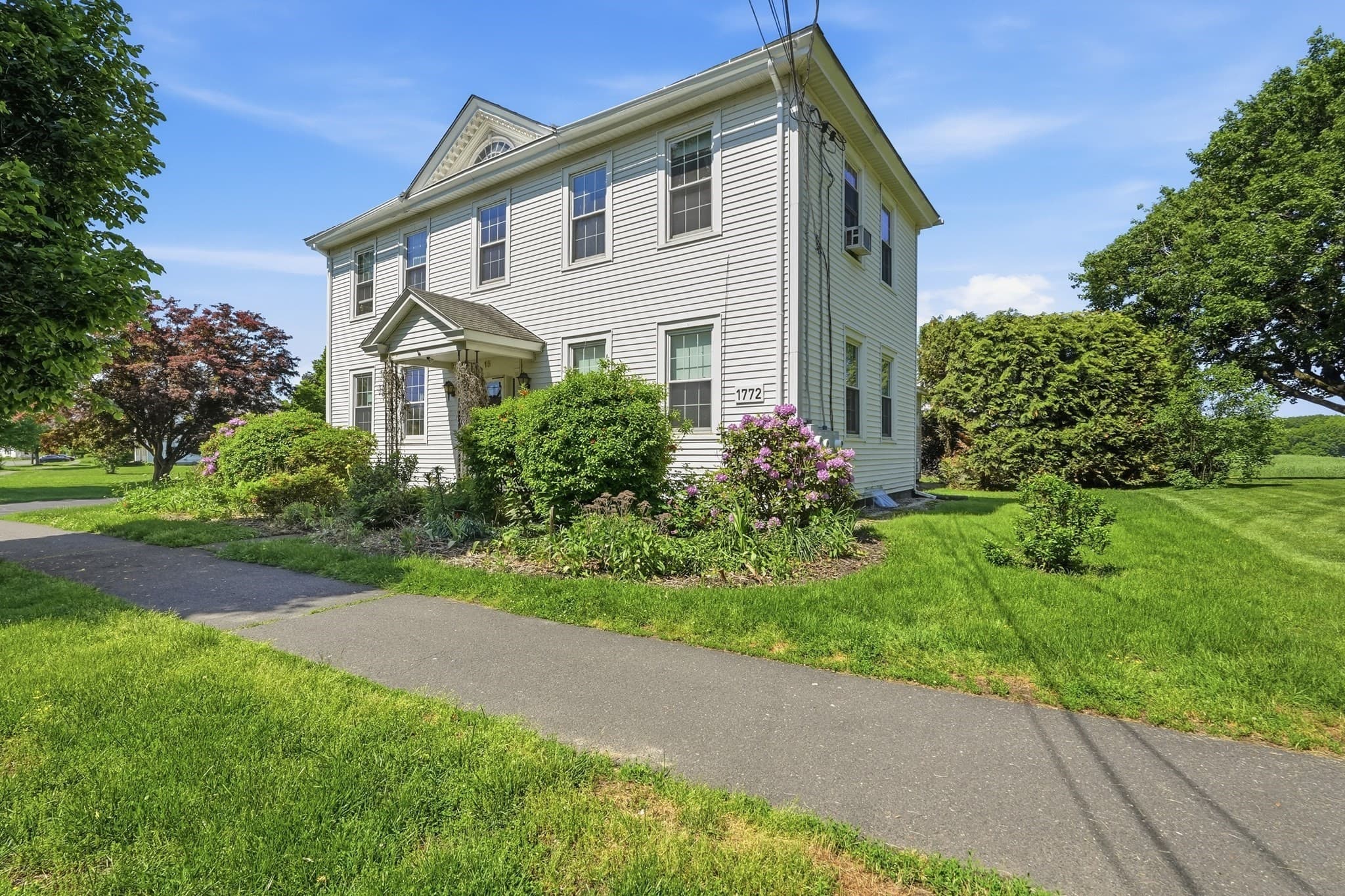 3 Family at 15 Main St, Hatfield MA 01038, photo 4 of 42