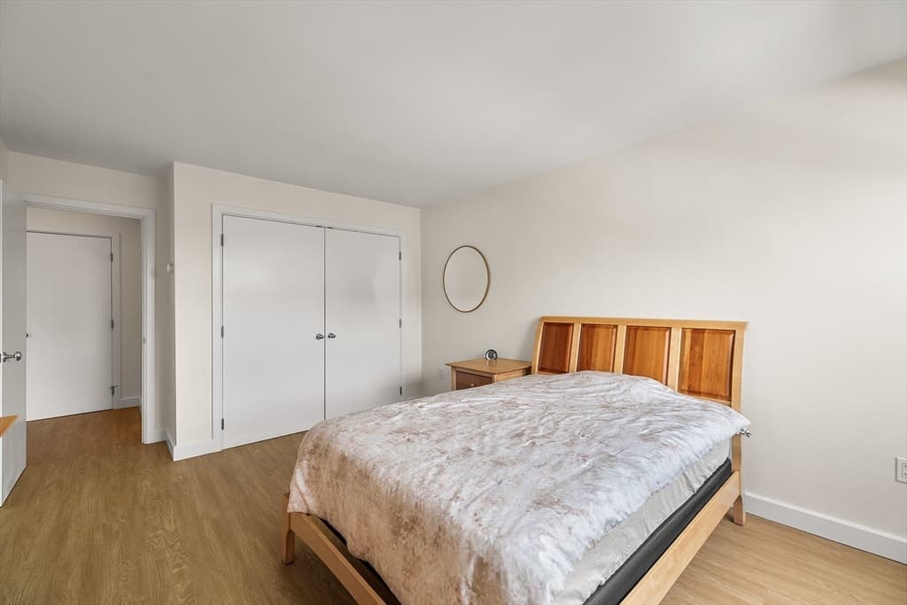 Condominium at 8 Whittier Pl # 14F, Boston MA 02114, photo 10 of 21