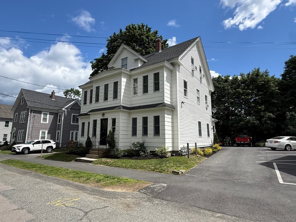 5-9 Family at 6 Mayhew, Hopkinton MA 01748, photo 2 of 36