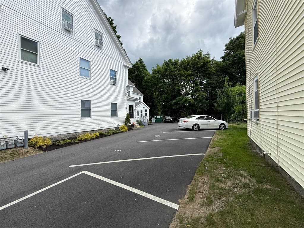 5-9 Family at 6 Mayhew, Hopkinton MA 01748, photo 6 of 36