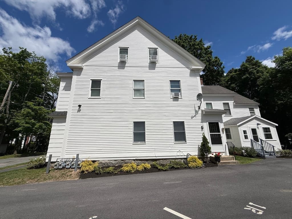 5-9 Family at 6 Mayhew, Hopkinton MA 01748, photo 4 of 36