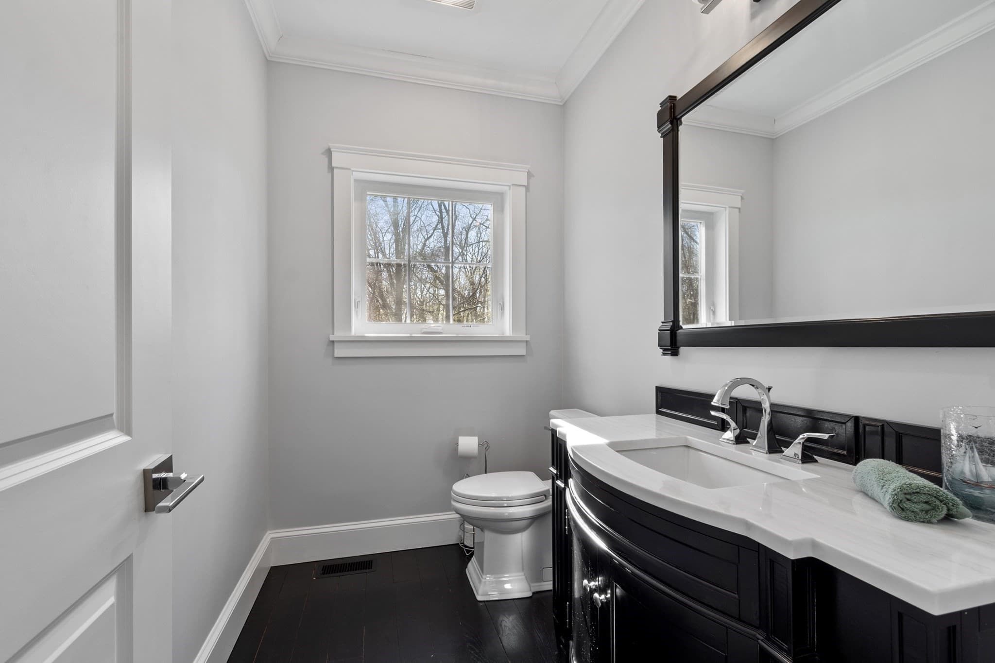 Single Family Residence at 3 Toronto Ave, Gloucester MA 01930, Gloucester, photo 13 of 37