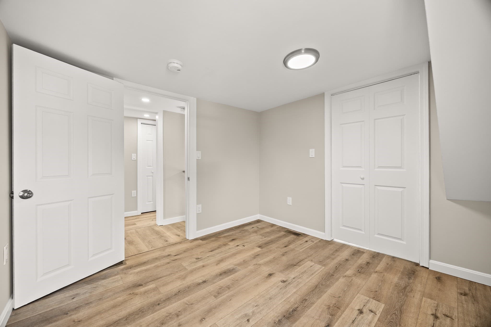 Single Family Residence at 7 Somerville Ave, Braintree MA 02184, photo 14 of 29