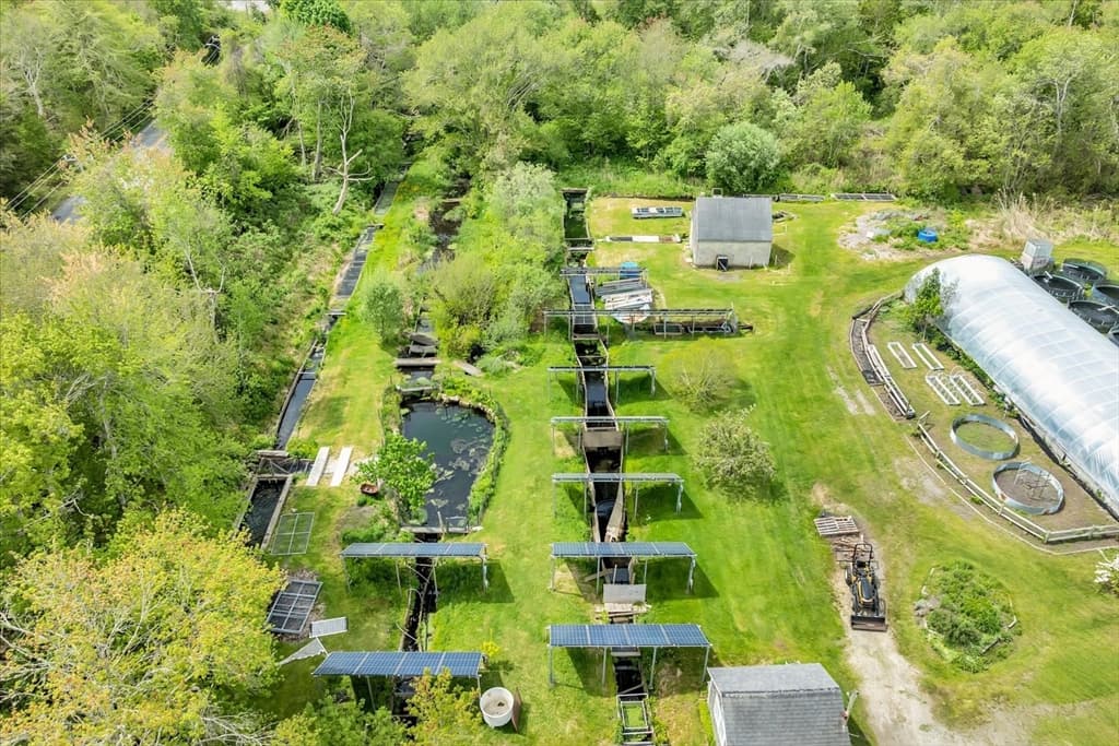 Single Family Residence at 2231 Meetinghouse Way, Barnstable MA 02668, Barnstable, photo 6 of 42