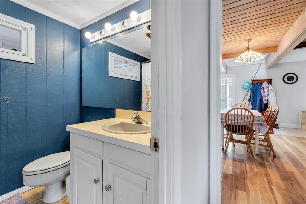 Single Family Residence at 2231 Meetinghouse Way, Barnstable MA 02668, Barnstable, photo 24 of 42