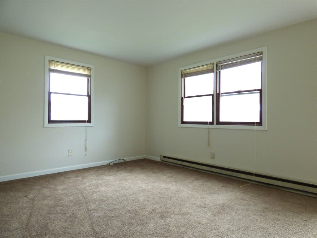 26-28 Daniel St, Springfield MA 01151 photo 10