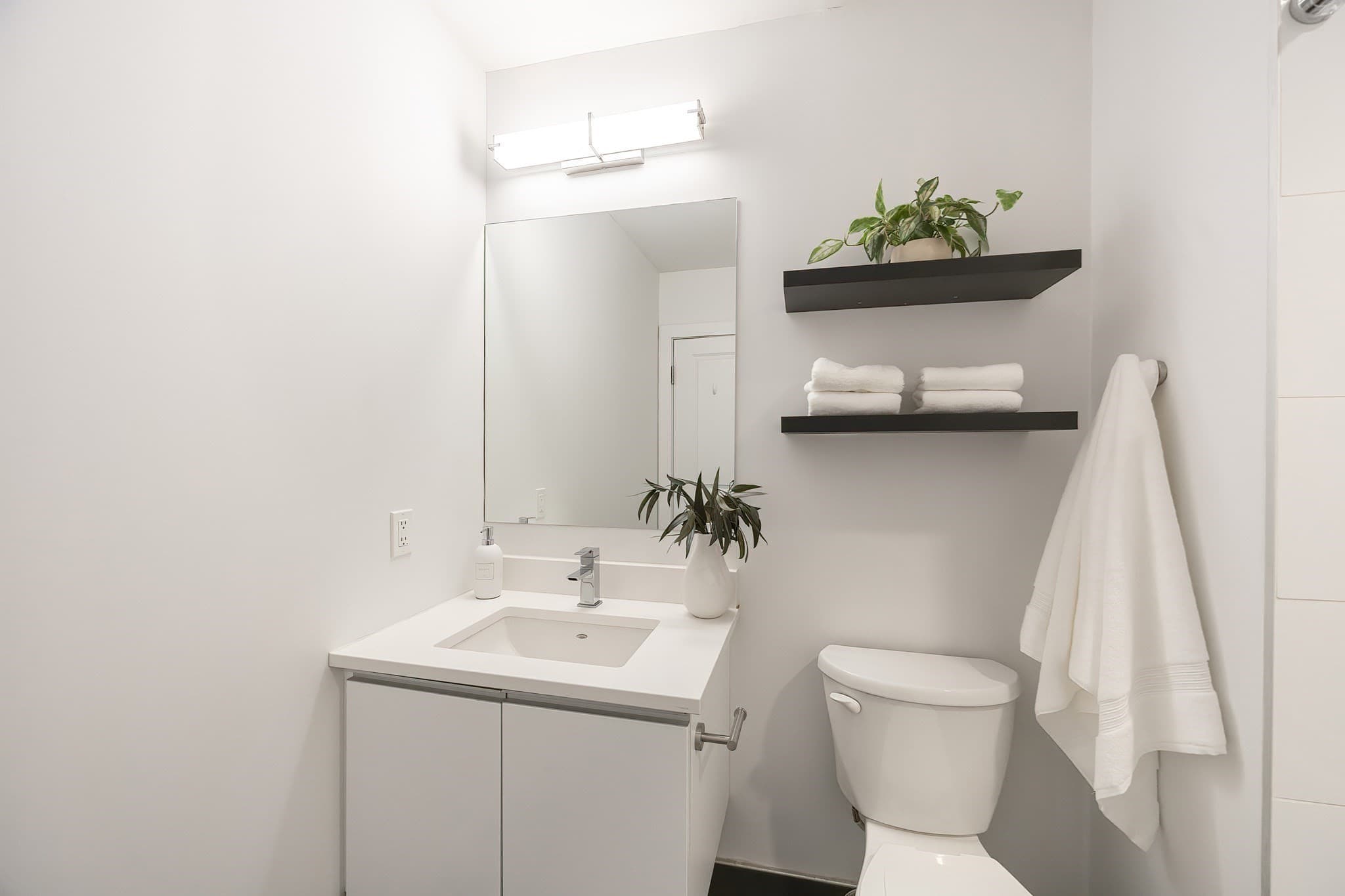 Condominium at 16 Boardman St # 105, Boston MA 02128, Boston, photo 16 of 24