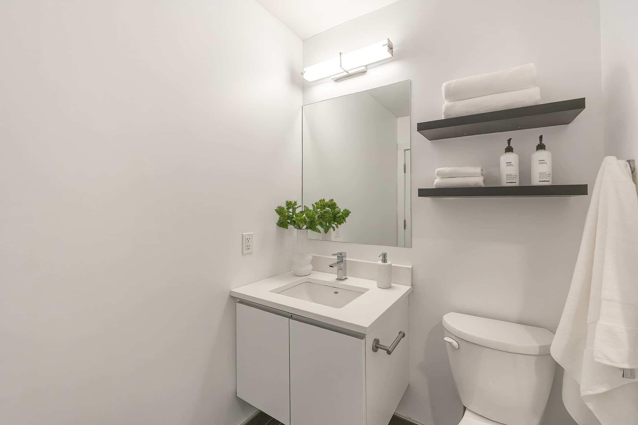 Condominium at 16 Boardman St # 105, Boston MA 02128, Boston, photo 11 of 24