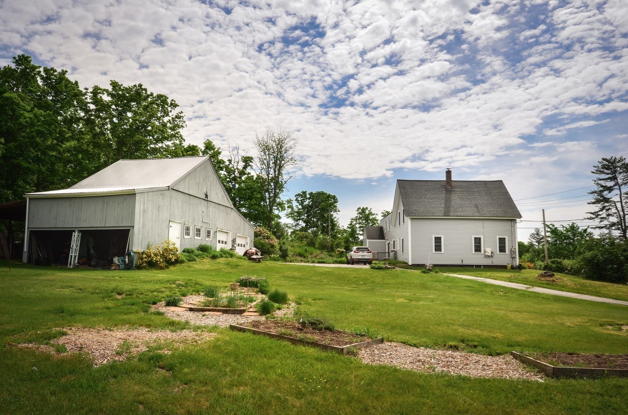 Single Family Residence at 167 West St, Berlin MA 01503, Berlin, photo 7 of 42