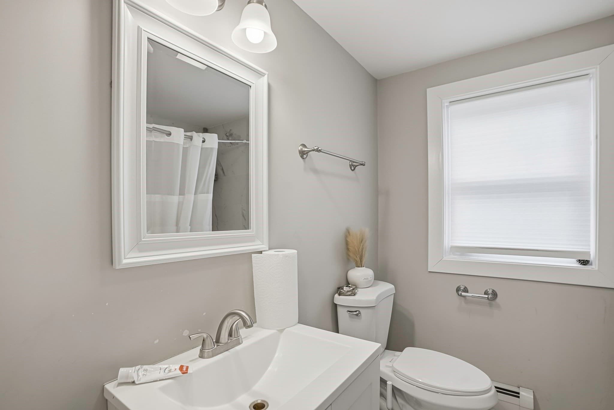 Single Family Residence at 39 Pinehurst, Auburn MA 01501, photo 23 of 42