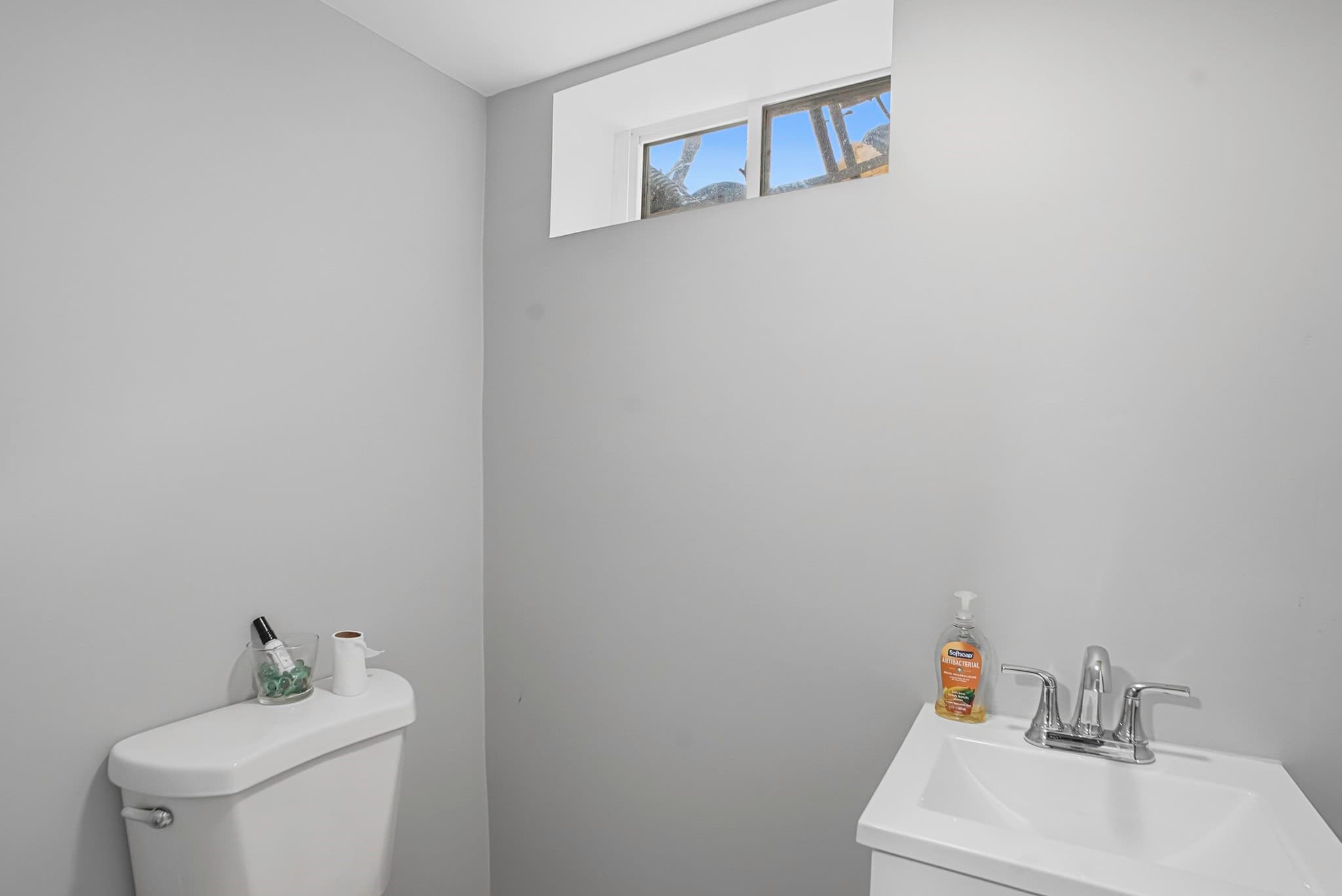Single Family Residence at 39 Pinehurst, Auburn MA 01501, photo 28 of 42