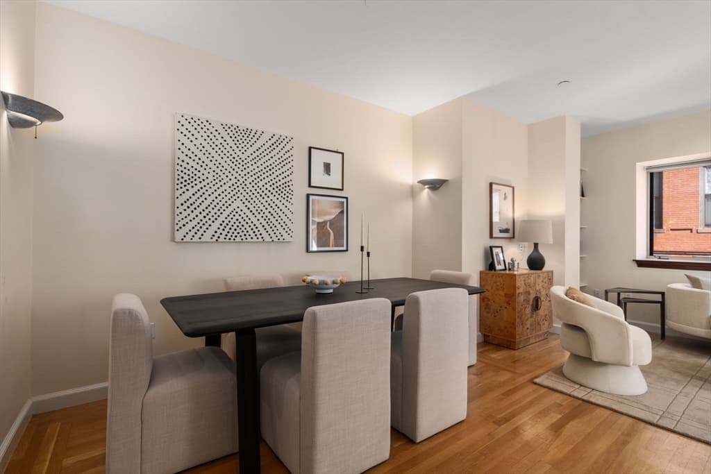 Condominium at 2 Clarendon St # 302, Boston MA 02116, photo 12 of 35