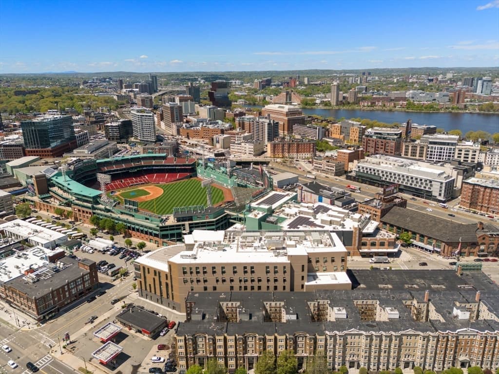 Condominium at 103 Gainsborough St # 108, Boston MA 02115, photo 18 of 22