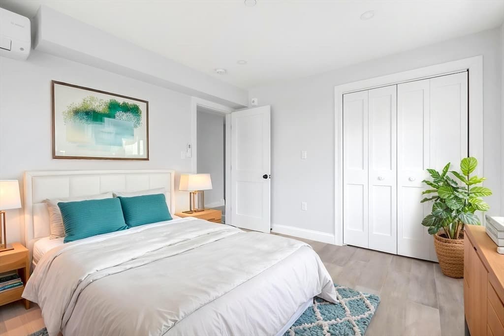 Condominium at 161 Sumner St # 2, Quincy MA 02169, photo 10 of 15