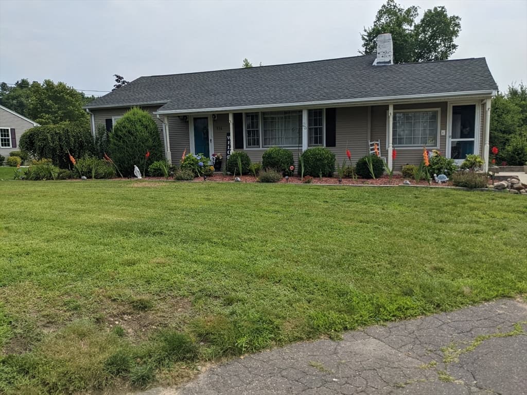 936 Stoney Hill Rd, Wilbraham MA 01095