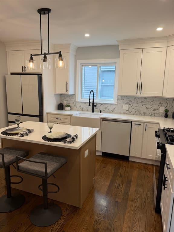 Condominium at 60-62 Wellsmere Road # 3, Boston MA 02131, Boston, photo 2 of 21
