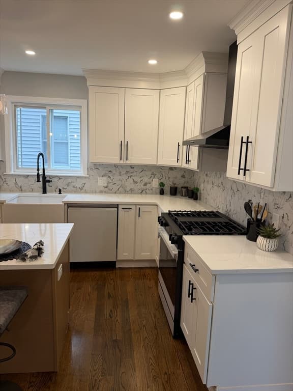 Condominium at 60-62 Wellsmere Road # 2, Boston MA 02131, Boston, photo 5 of 22