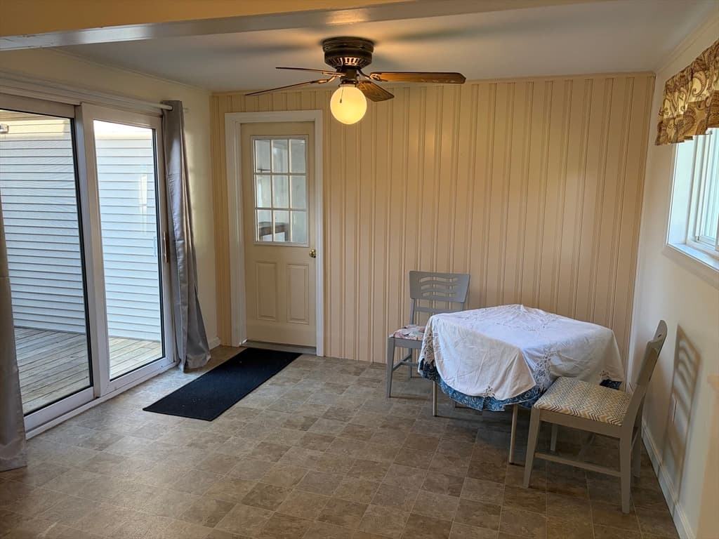 138 N Main St, Belchertown MA 01007 photo 9