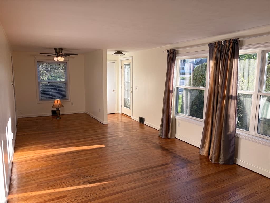 138 N Main St, Belchertown MA 01007 photo 10