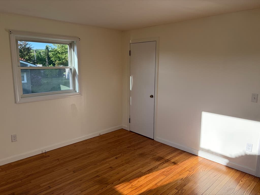 138 N Main St, Belchertown MA 01007 photo 15
