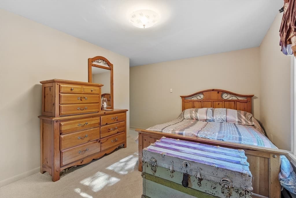 63 Gardner Rd, Hubbardston MA 01452 photo 28