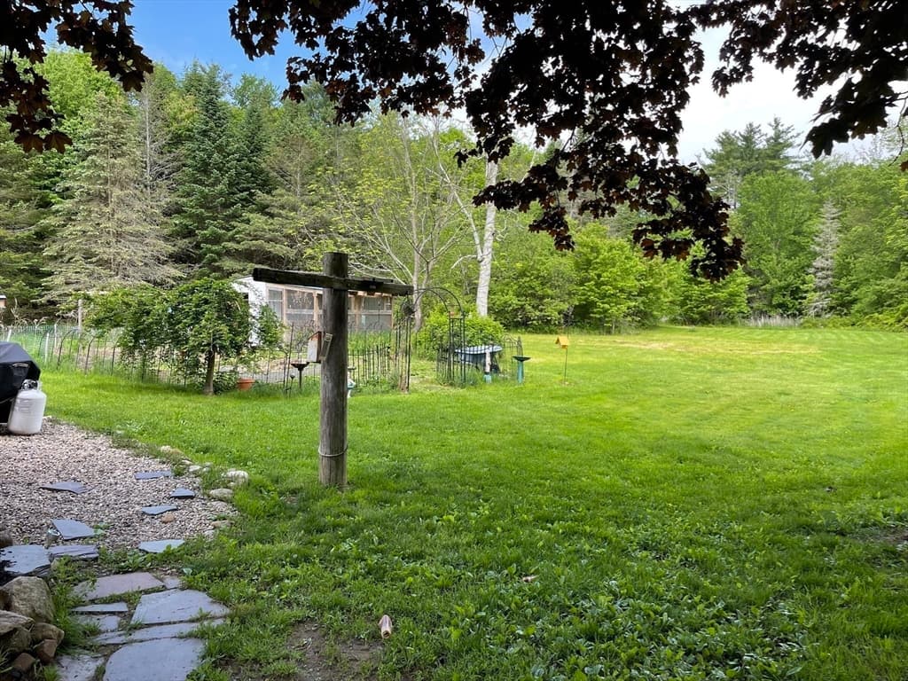 63 Gardner Rd, Hubbardston MA 01452 photo 31