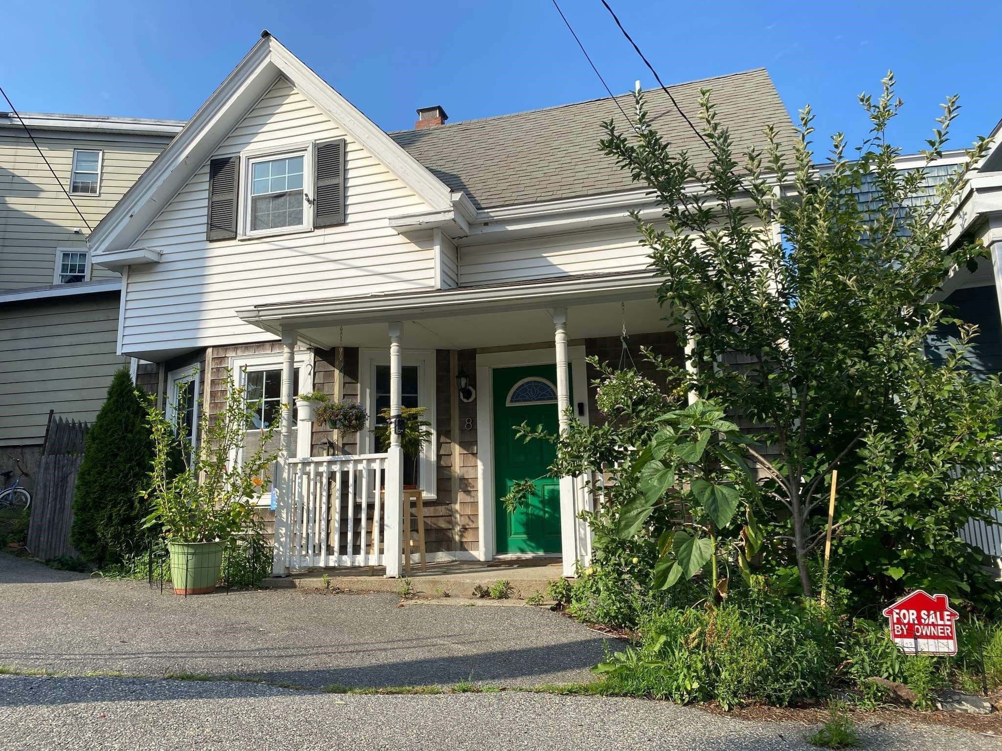8 May St, Beverly MA 01915