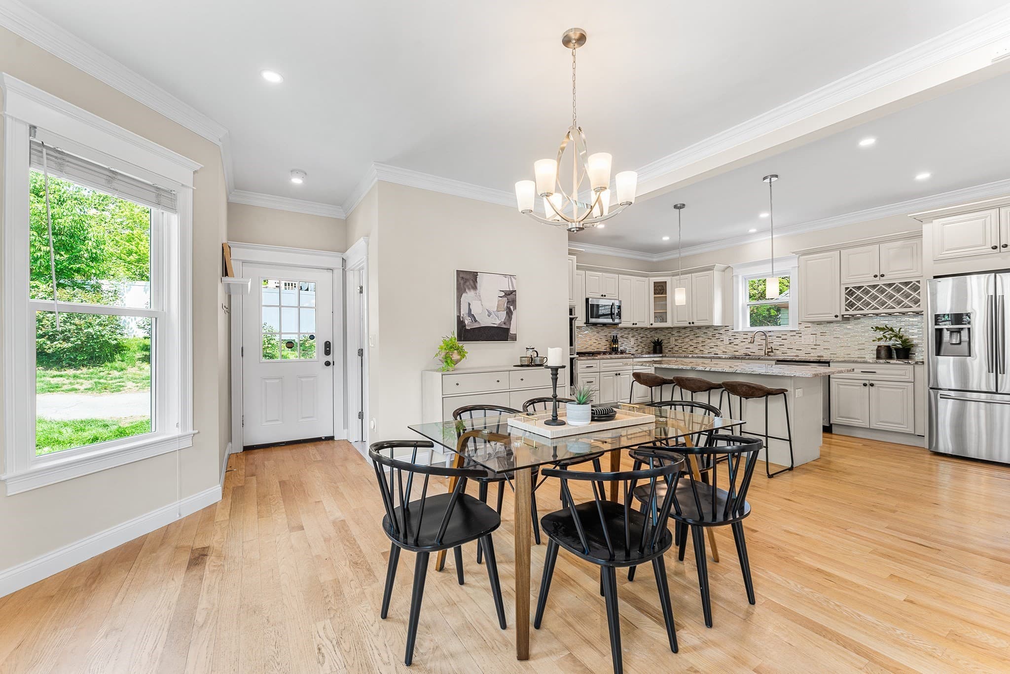 Single Family Residence at 156 Ashmont St, Boston MA 02124, photo 10 of 40