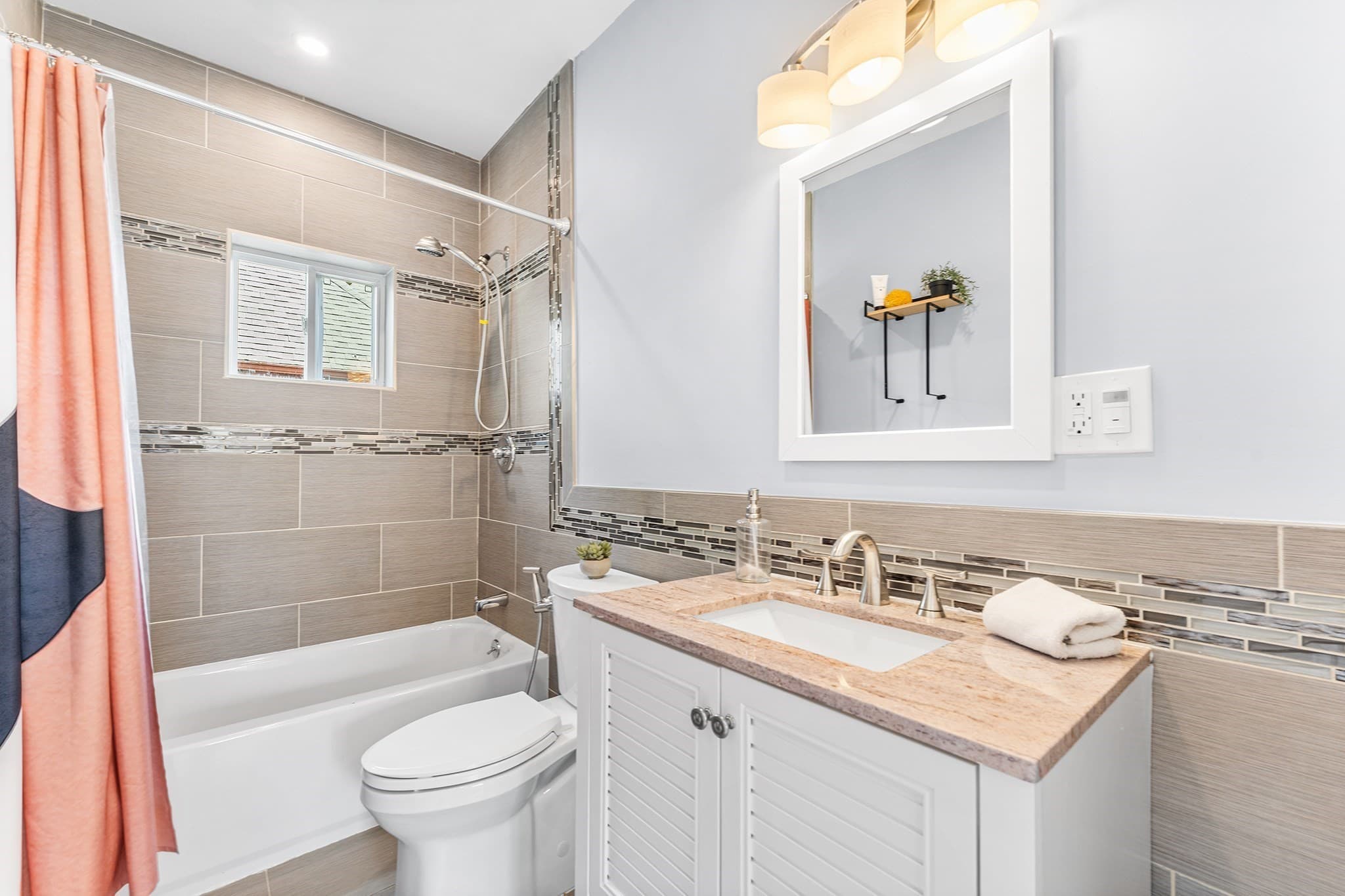 Single Family Residence at 156 Ashmont St, Boston MA 02124, photo 25 of 40