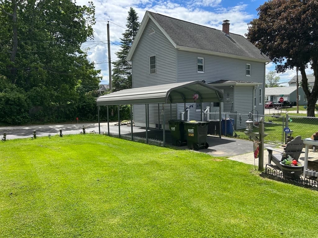 30 Park Rd, Webster MA 01570 photo 2