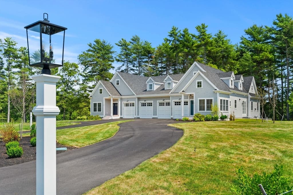 2 Golf Cottage Way # 2, Mattapoisett MA 02739 photo 2