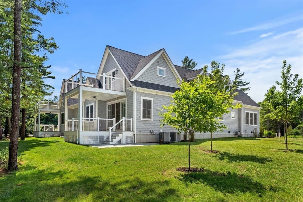 2 Golf Cottage Way # 2, Mattapoisett MA 02739