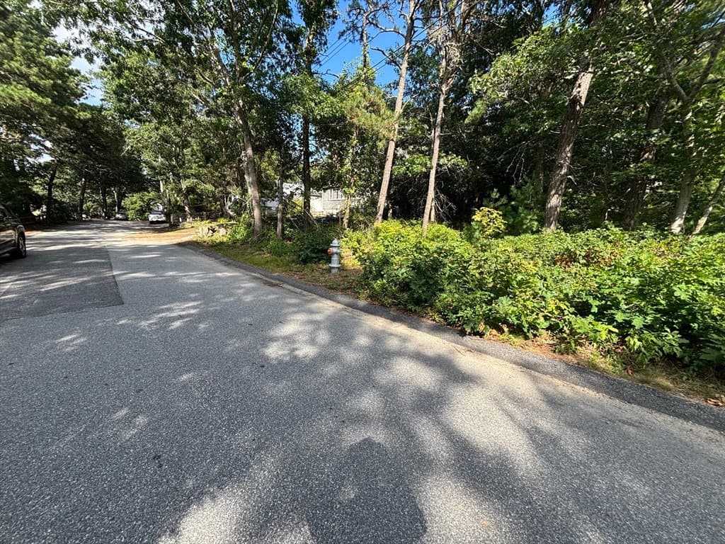 8 Blackbird Ave, Wareham MA 02538 photo 6
