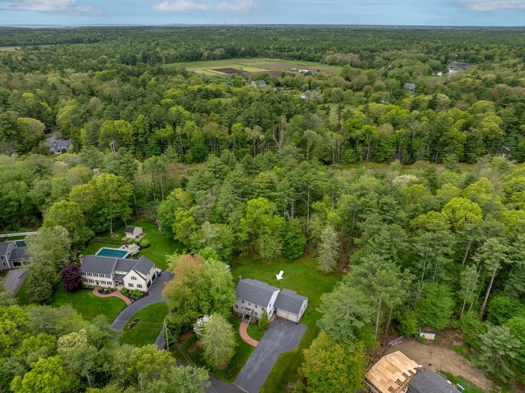 8 Riverbend Ln, Mattapoisett MA 02739 photo 2