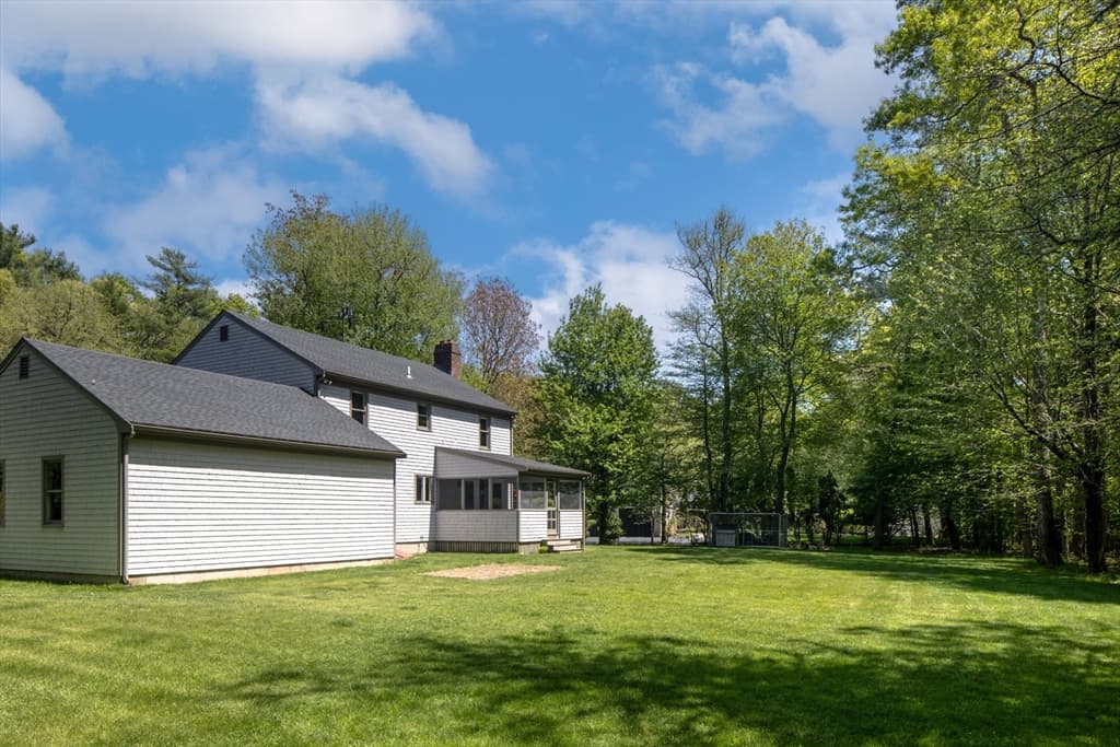 8 Riverbend Ln, Mattapoisett MA 02739 photo 11