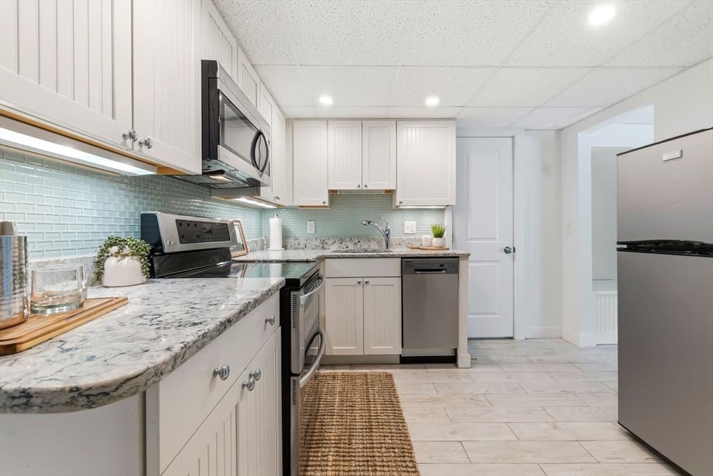 6 Mt Locust Place # 2, Gloucester MA 01930 photo 13