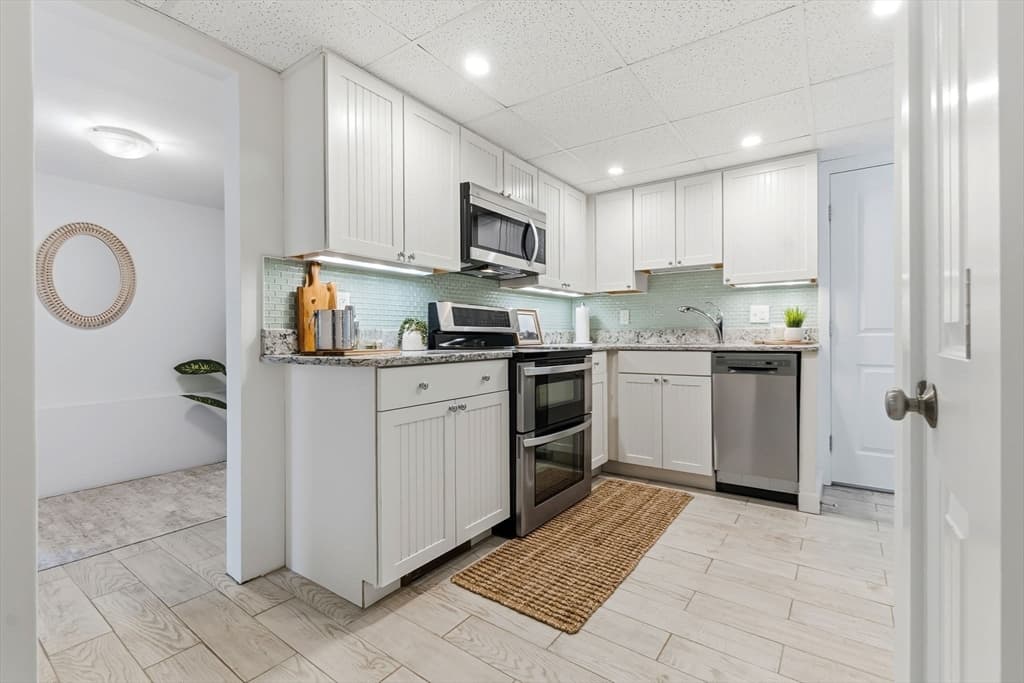 6 Mt Locust Place # 2, Gloucester MA 01930 photo 12