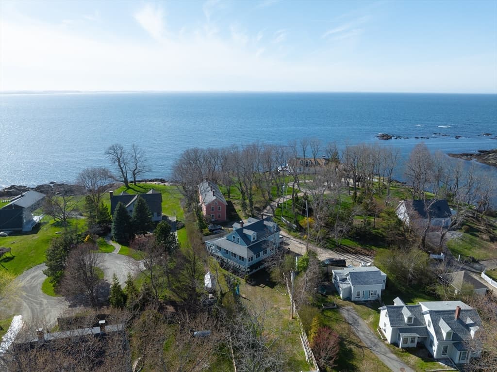 6 Mt Locust Place # 2, Gloucester MA 01930 photo 38