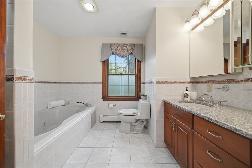 Single Family Residence at 131 Range Heights Road, Lynn MA 01904, Lynn, photo 12 of 36