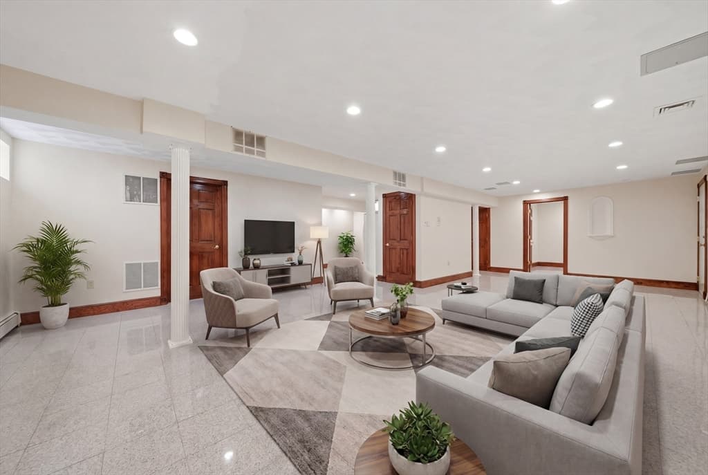 Single Family Residence at 131 Range Heights Road, Lynn MA 01904, Lynn, photo 26 of 36