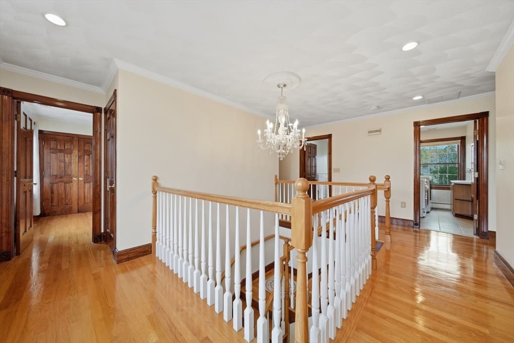 Single Family Residence at 131 Range Heights Road, Lynn MA 01904, Lynn, photo 5 of 36