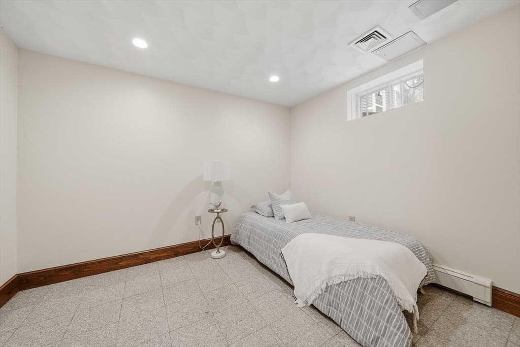 Single Family Residence at 131 Range Heights Road, Lynn MA 01904, Lynn, photo 24 of 36