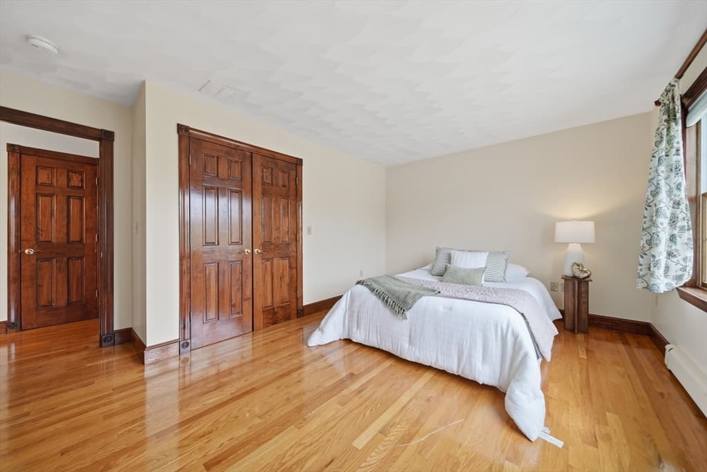 Single Family Residence at 131 Range Heights Road, Lynn MA 01904, Lynn, photo 11 of 36