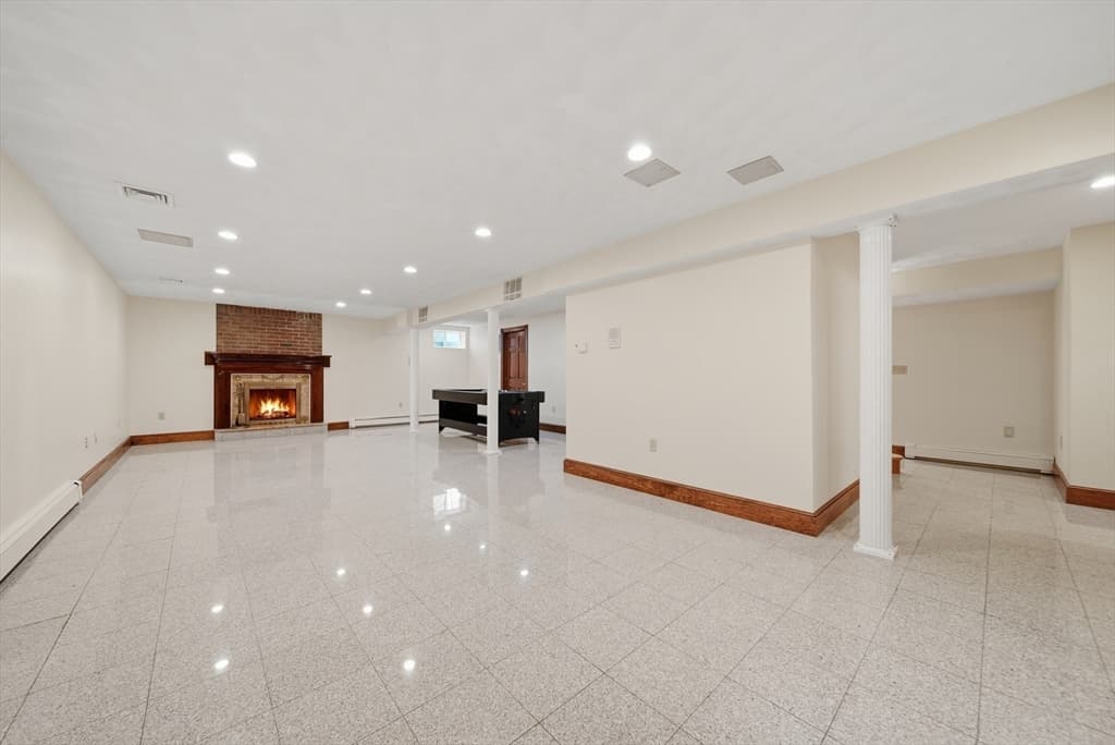 Single Family Residence at 131 Range Heights Road, Lynn MA 01904, Lynn, photo 25 of 36